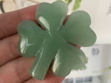 2inches Natural green aventurine quartz crystal hand carved Four-leaf clover specimens crystal gifts 1x